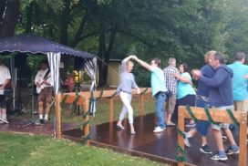 alleinunterhalter duo für gartenparty