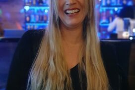 Sängerin, Saxophon, Frontfrau Ulrike Schäfer